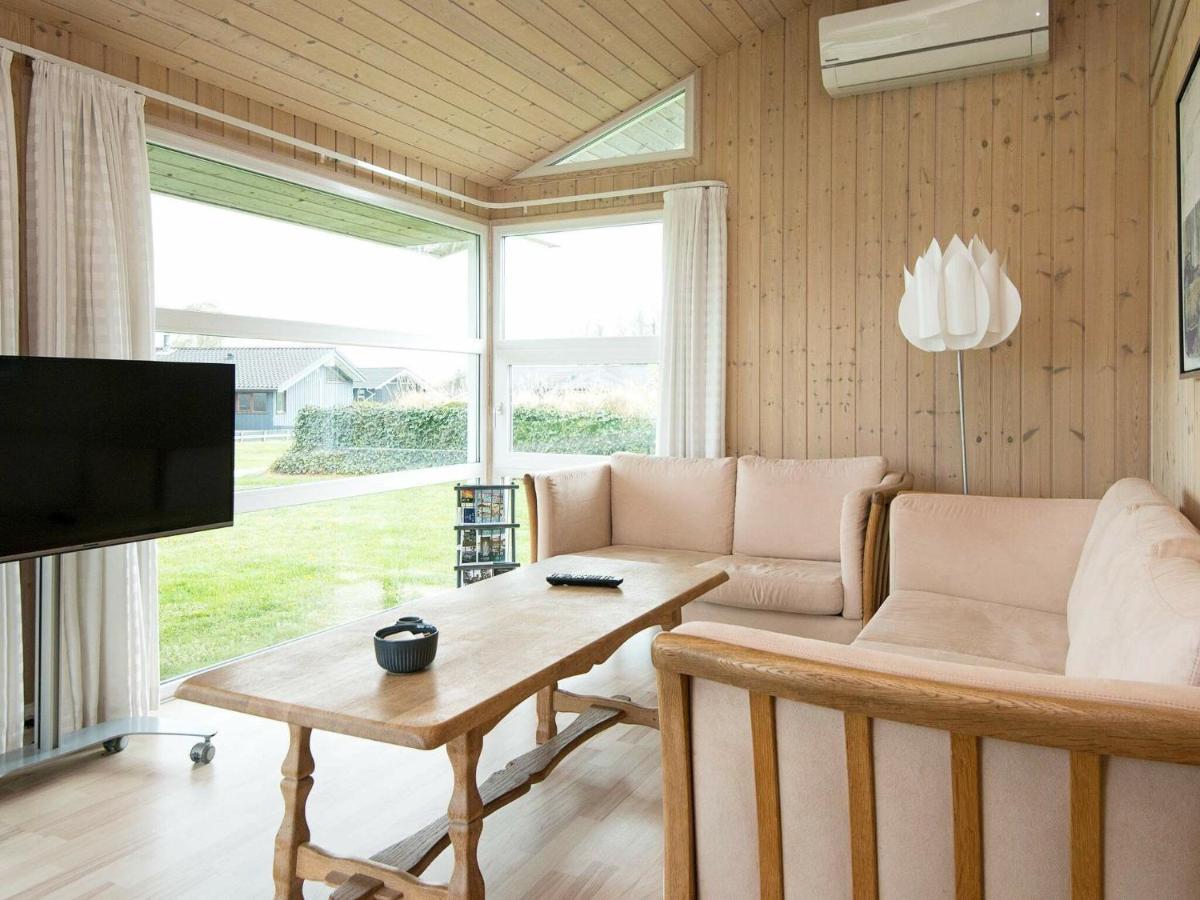 6 Person Holiday Home In Sj Lund Sjolund Экстерьер фото
