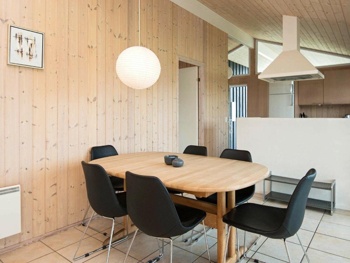 6 Person Holiday Home In Sj Lund Sjolund Экстерьер фото